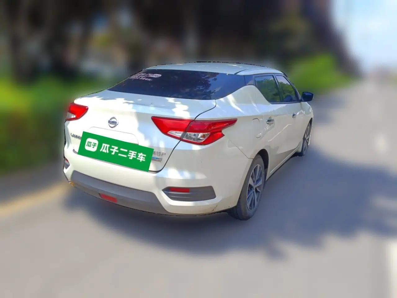 Nissan Lannia 2021 1.6L CVT Cool Edition — миниатюра 6