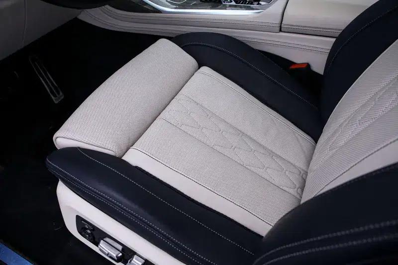2019 BMW X7 xDrive40i Executive M Sport Package — миниатюра 13