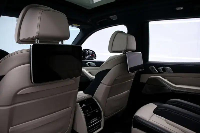 2019 BMW X7 xDrive40i Executive M Sport Package — миниатюра 18