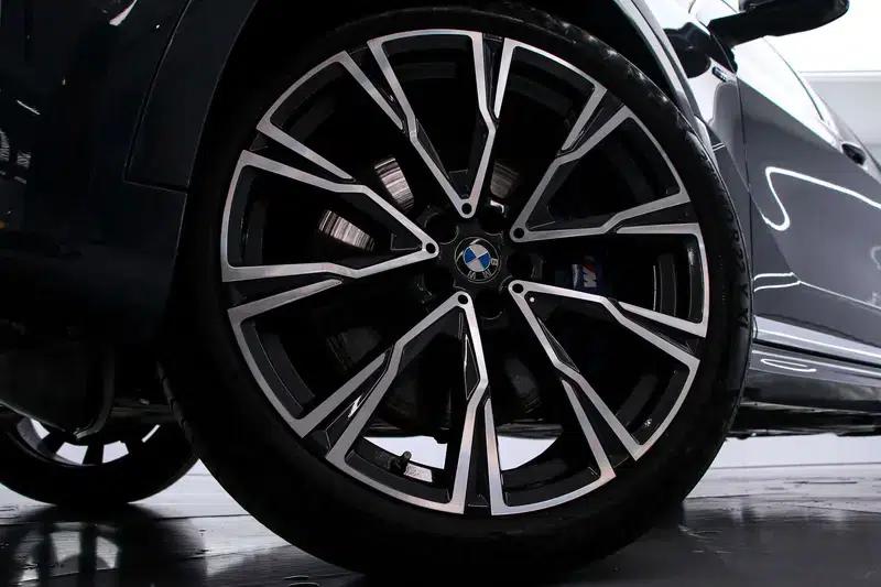 2019 BMW X7 xDrive40i Executive M Sport Package — миниатюра 6