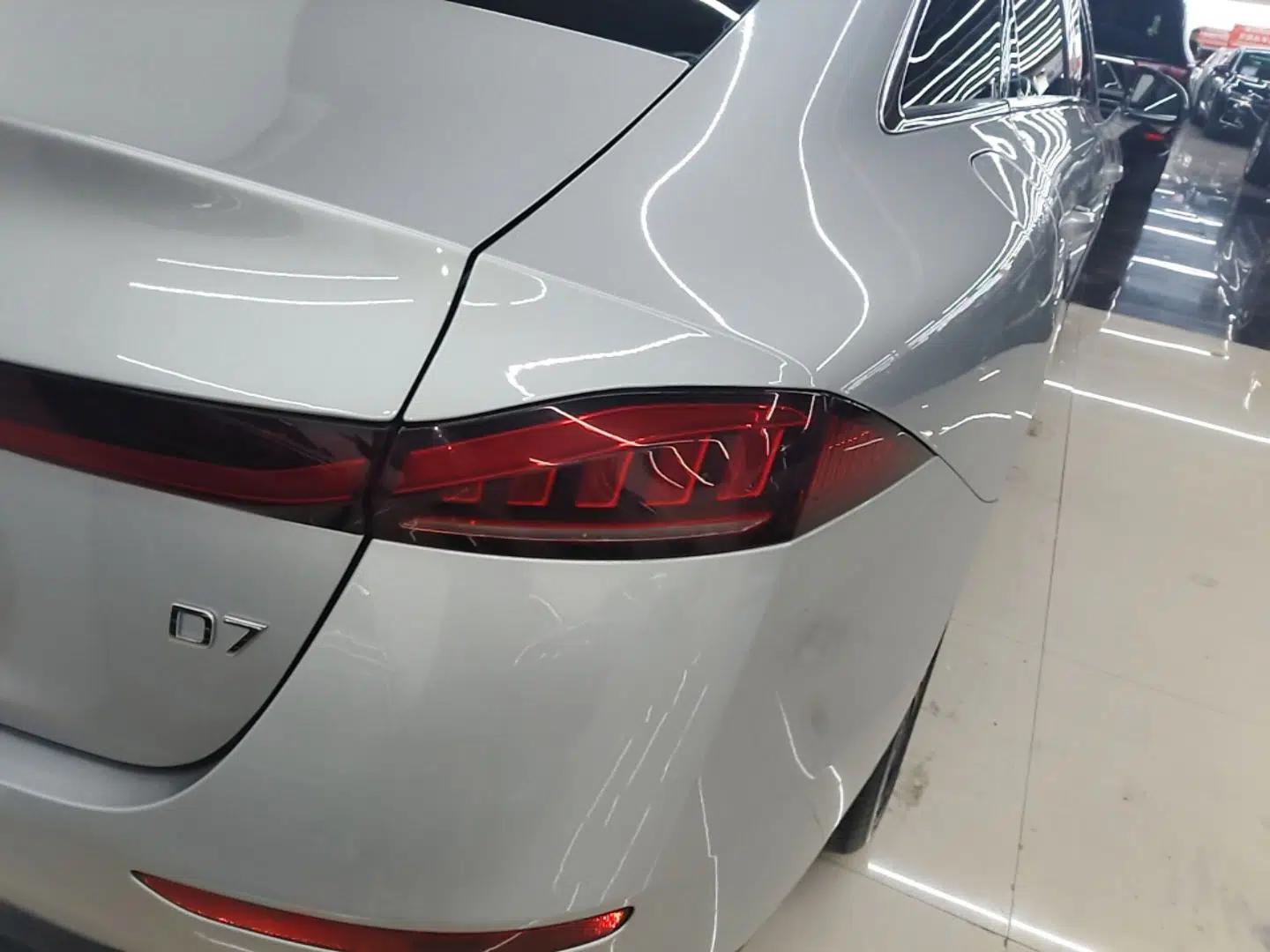 Roewe D7 2023 DMH 125km Excellence Edition — миниатюра 9
