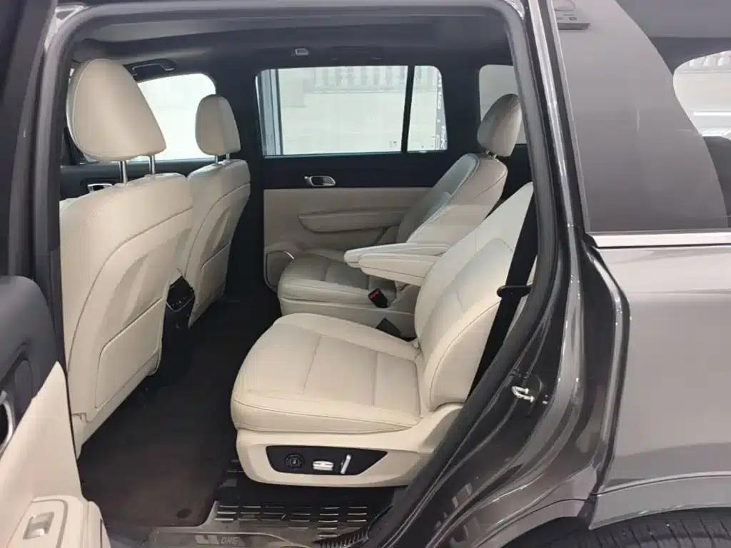 Li Auto ONE 2021 Extended Range 6-Seater — миниатюра 17