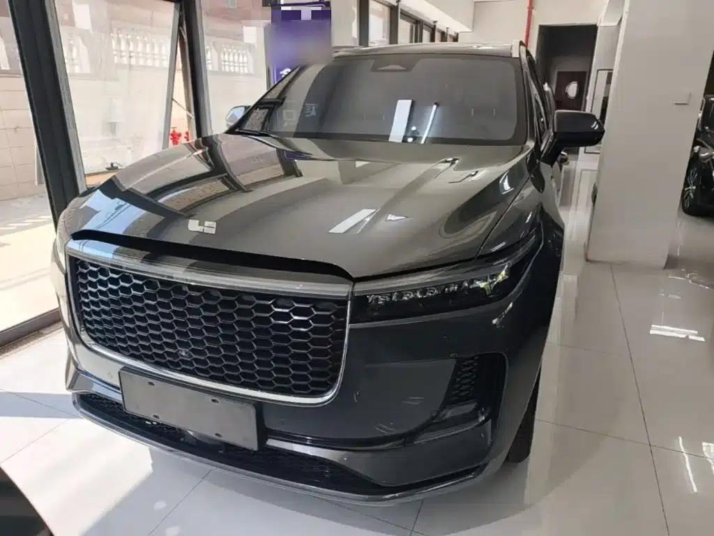 Li Auto ONE 2021 Extended Range 6-Seater — миниатюра 3