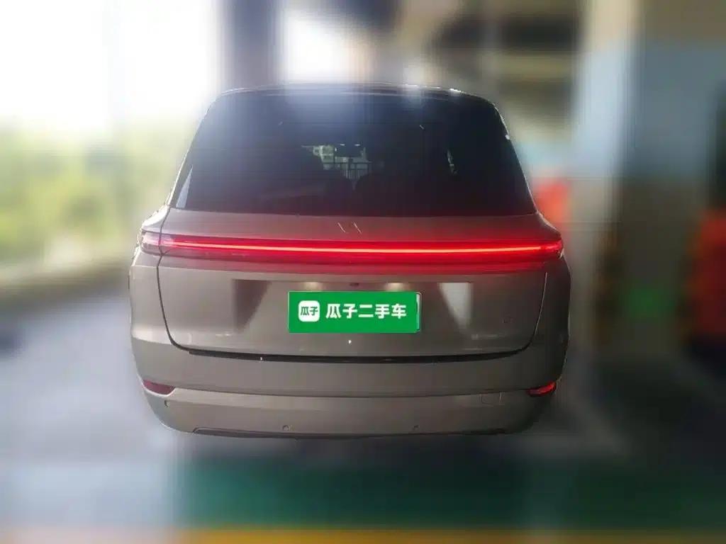 Li Auto L9 2022 Max — миниатюра 4