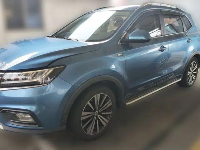 Roewe RX5 New Energy 2017 eRX5 50T Hybrid Connected Prestige Flagship Edition