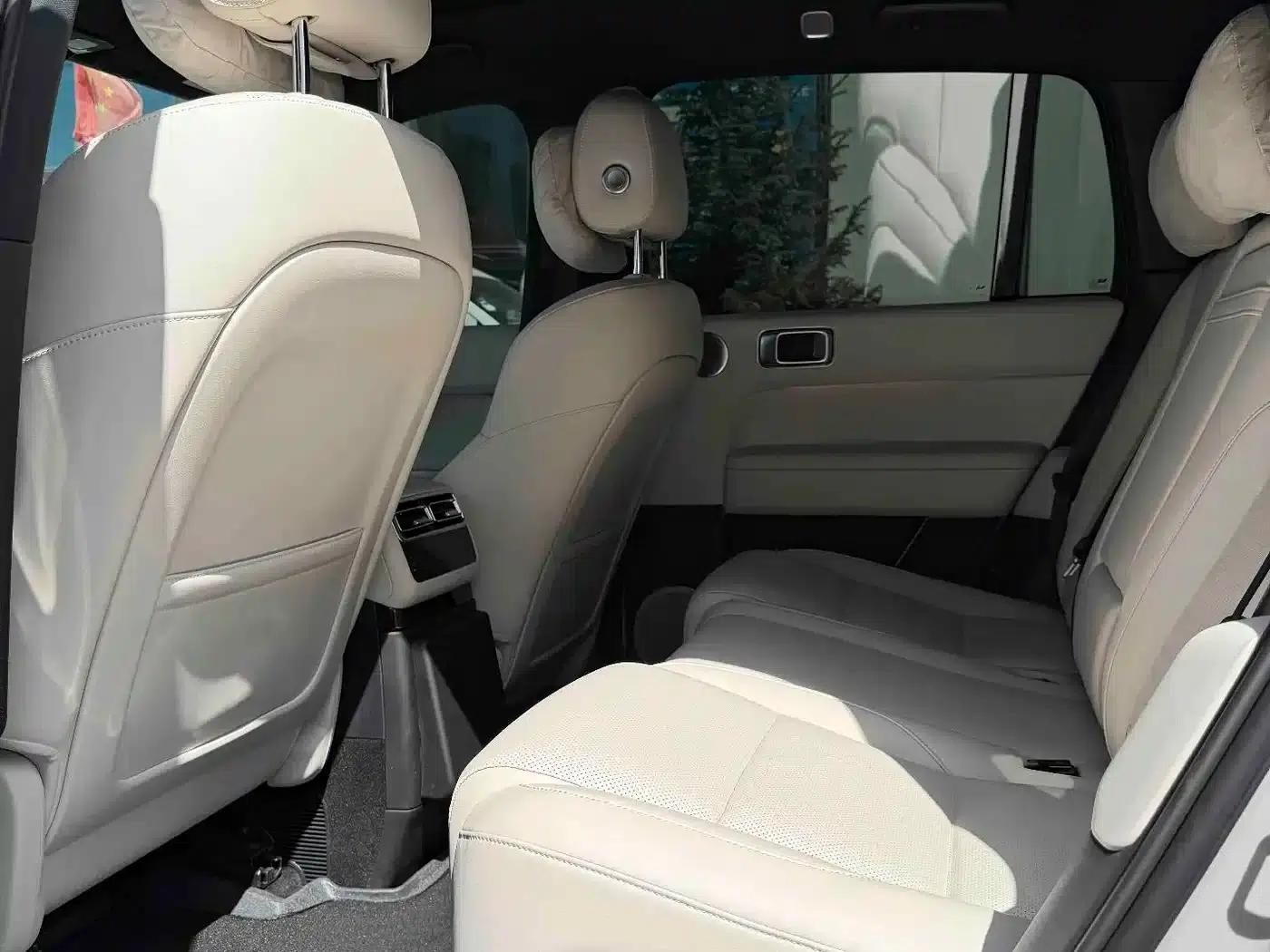 Li Auto L6 2024 Max — миниатюра 4