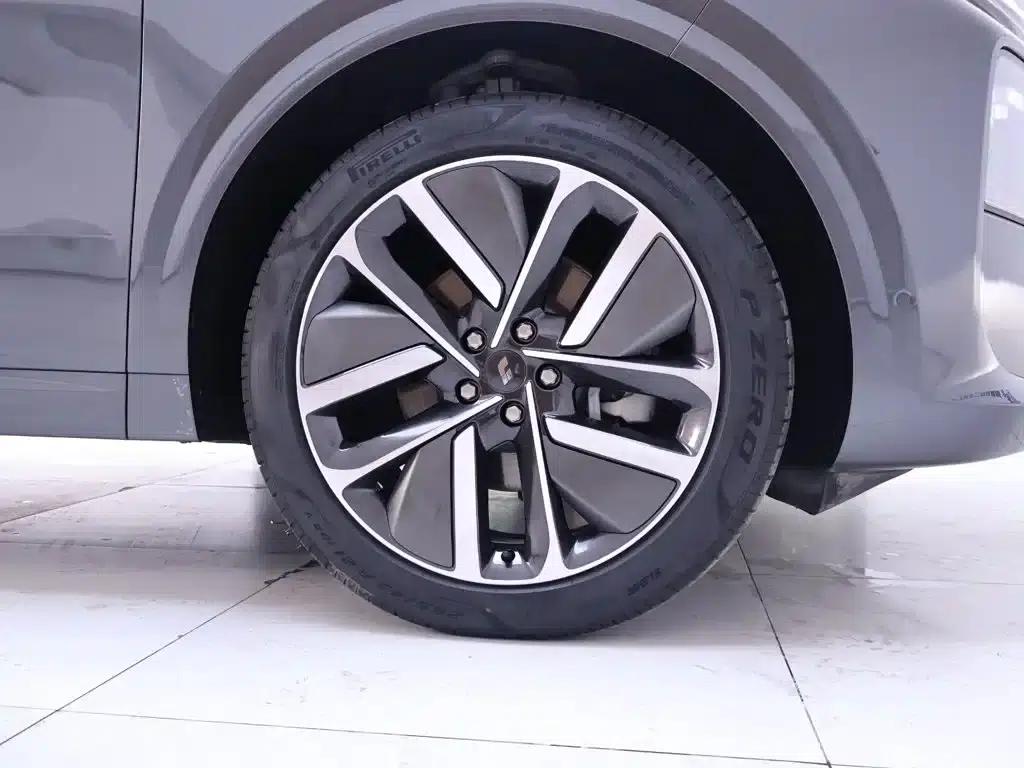 Li Auto L6 2024 Pro — миниатюра 6