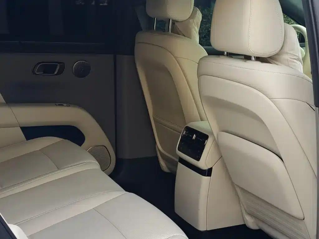 Li Auto i6 2025 Two-Wheel Drive Standard Edition — миниатюра 11