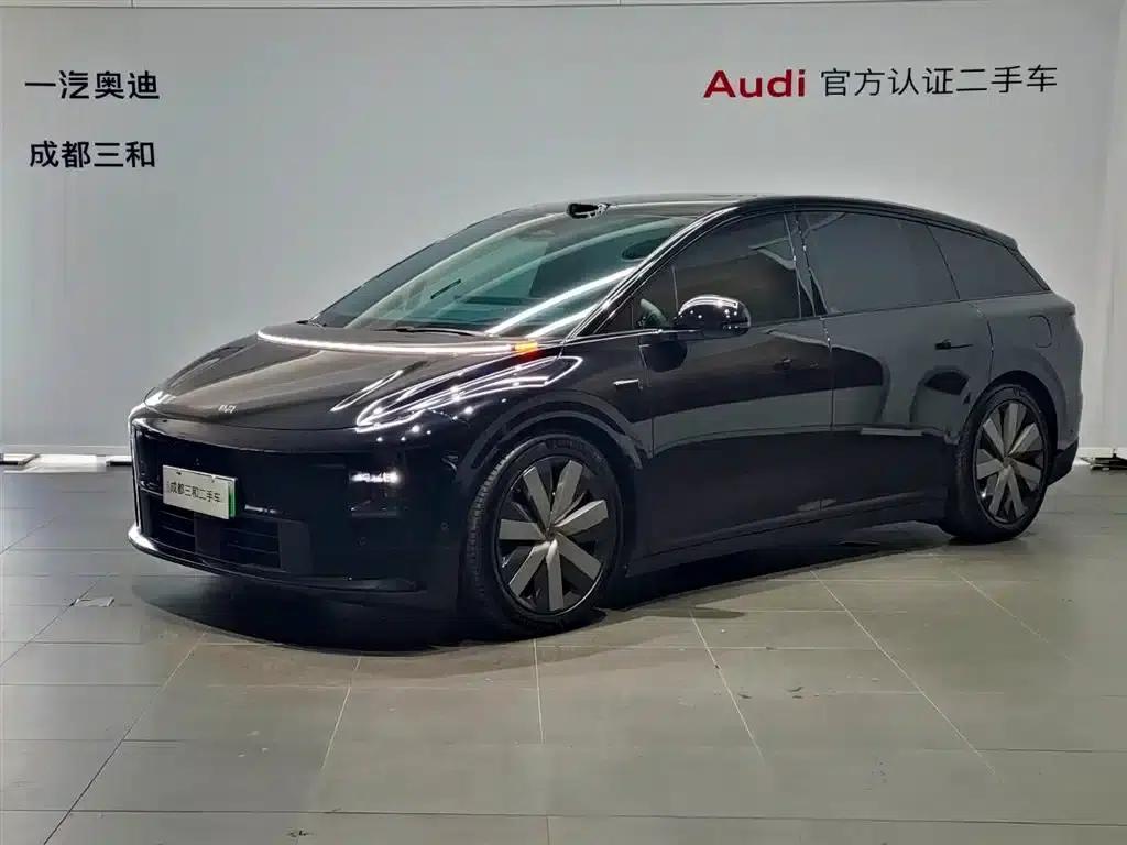Li Auto i6 2025 Two-Wheel Drive Standard Edition — миниатюра 1