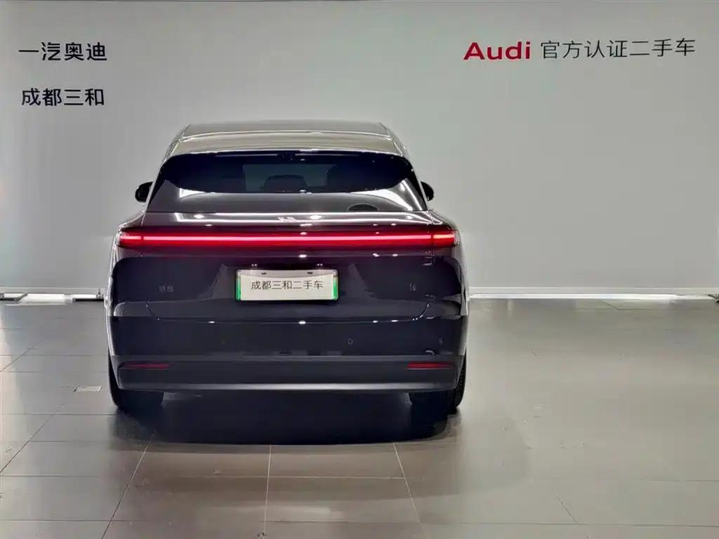 Li Auto i6 2025 Two-Wheel Drive Standard Edition — миниатюра 5