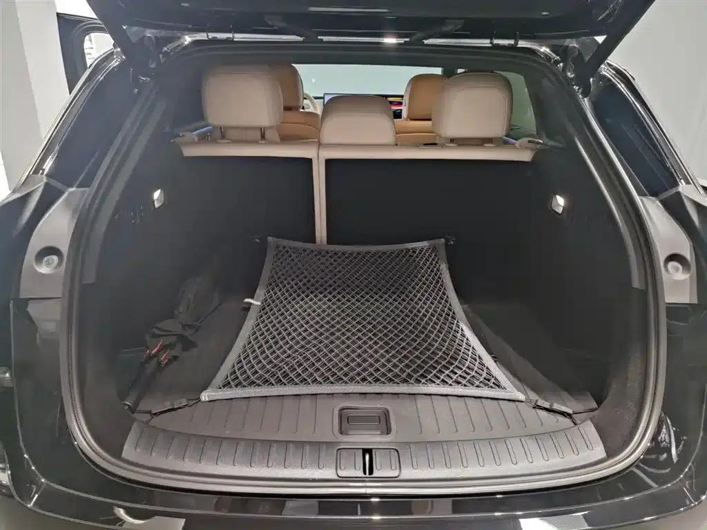 Li Auto i6 2025 Two-Wheel Drive Standard Edition — миниатюра 9