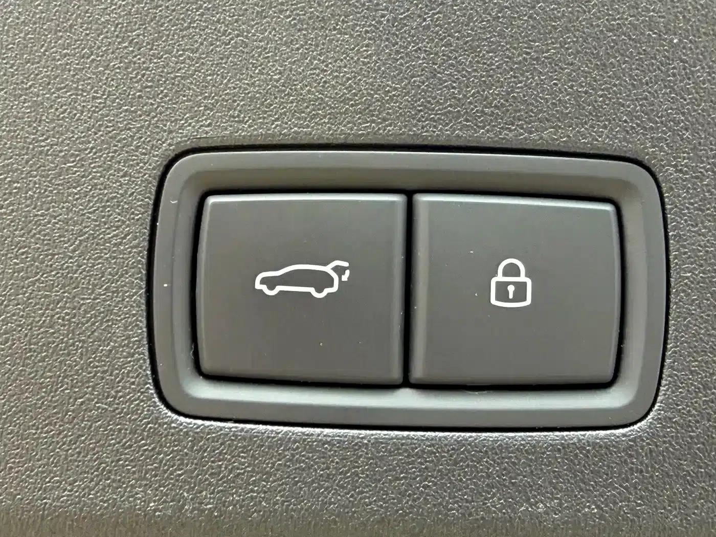 Li Auto i8 2025 Standard Edition — миниатюра 17