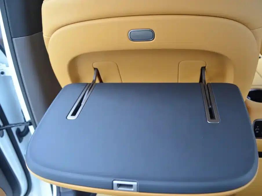 Li Auto i8 2025 Standard Edition — миниатюра 14