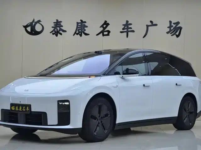 Li Auto i8 2025 Standard Edition