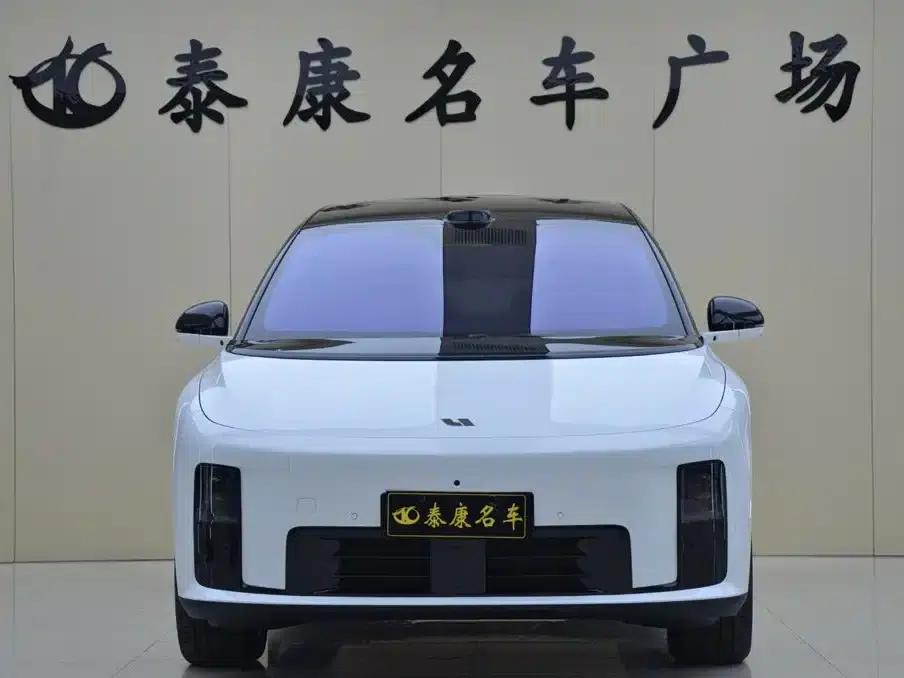 Li Auto i8 2025 Standard Edition — миниатюра 2