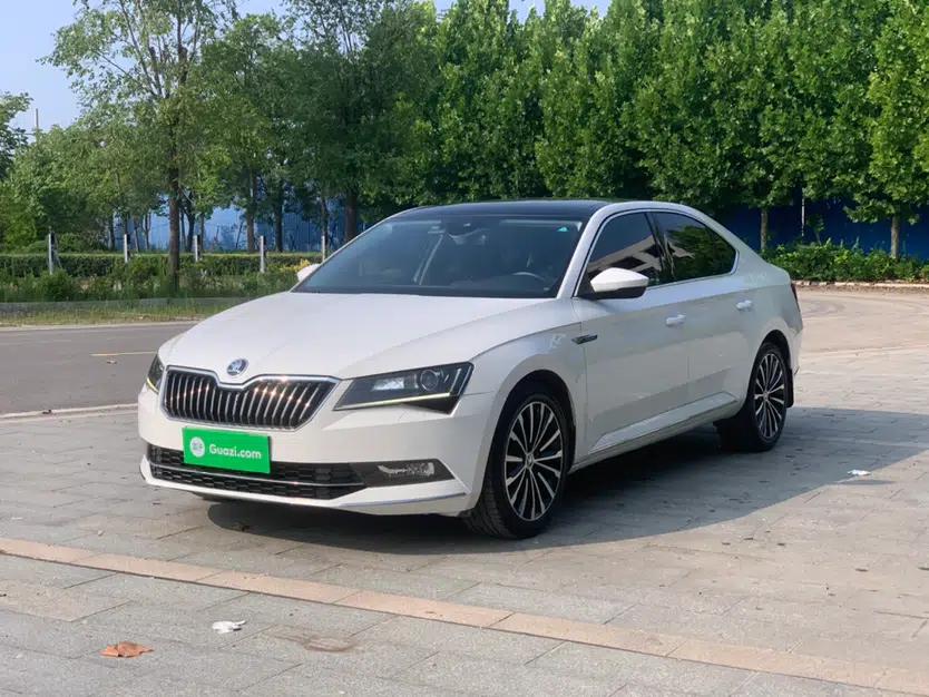 Skoda Superb 2016 TSI330 DSG Smart Drive Edition — миниатюра 1