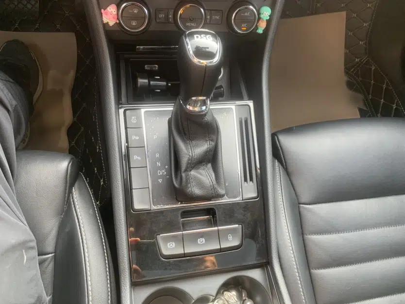 Skoda Superb 2016 TSI330 DSG Smart Drive Edition — миниатюра 22