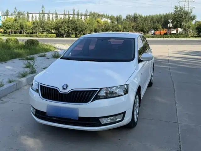 Skoda Rapid 2016 1.6L Manual Trend Edition