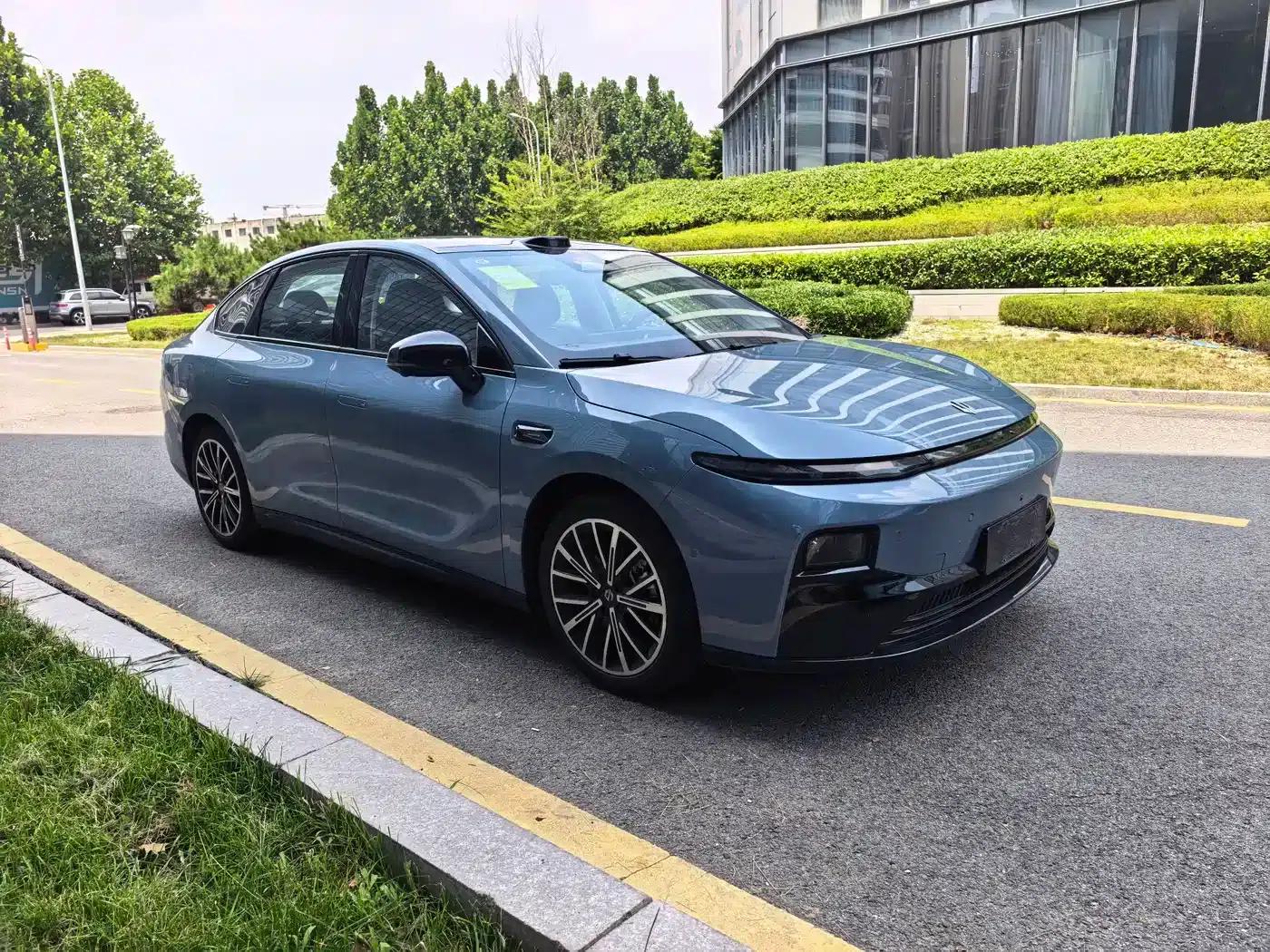Leapmotor B01 2025 Model 550 LiDAR Edition — миниатюра 3