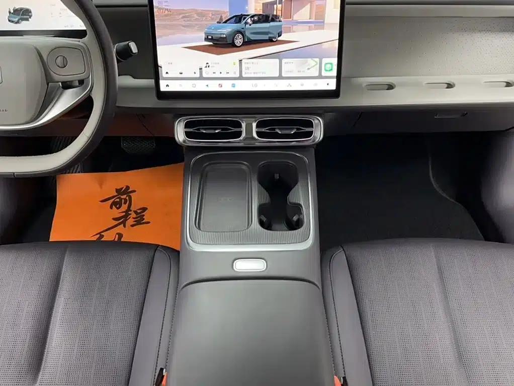 Leapmotor B01 2025 Model 550 LiDAR Edition — миниатюра 5