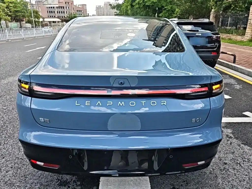 Leapmotor B01 2025 Model 550 LiDAR Edition — миниатюра 6