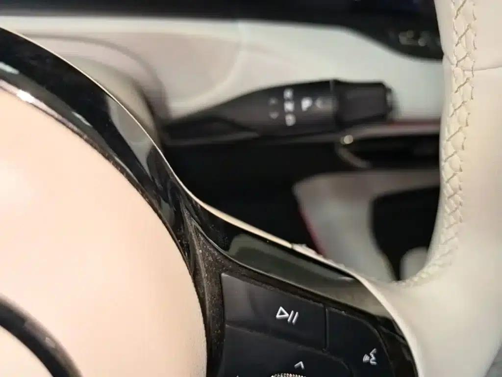 Voyah Free 2025 Model 318 318km Rear-Wheel Drive Touring Edition — миниатюра 14