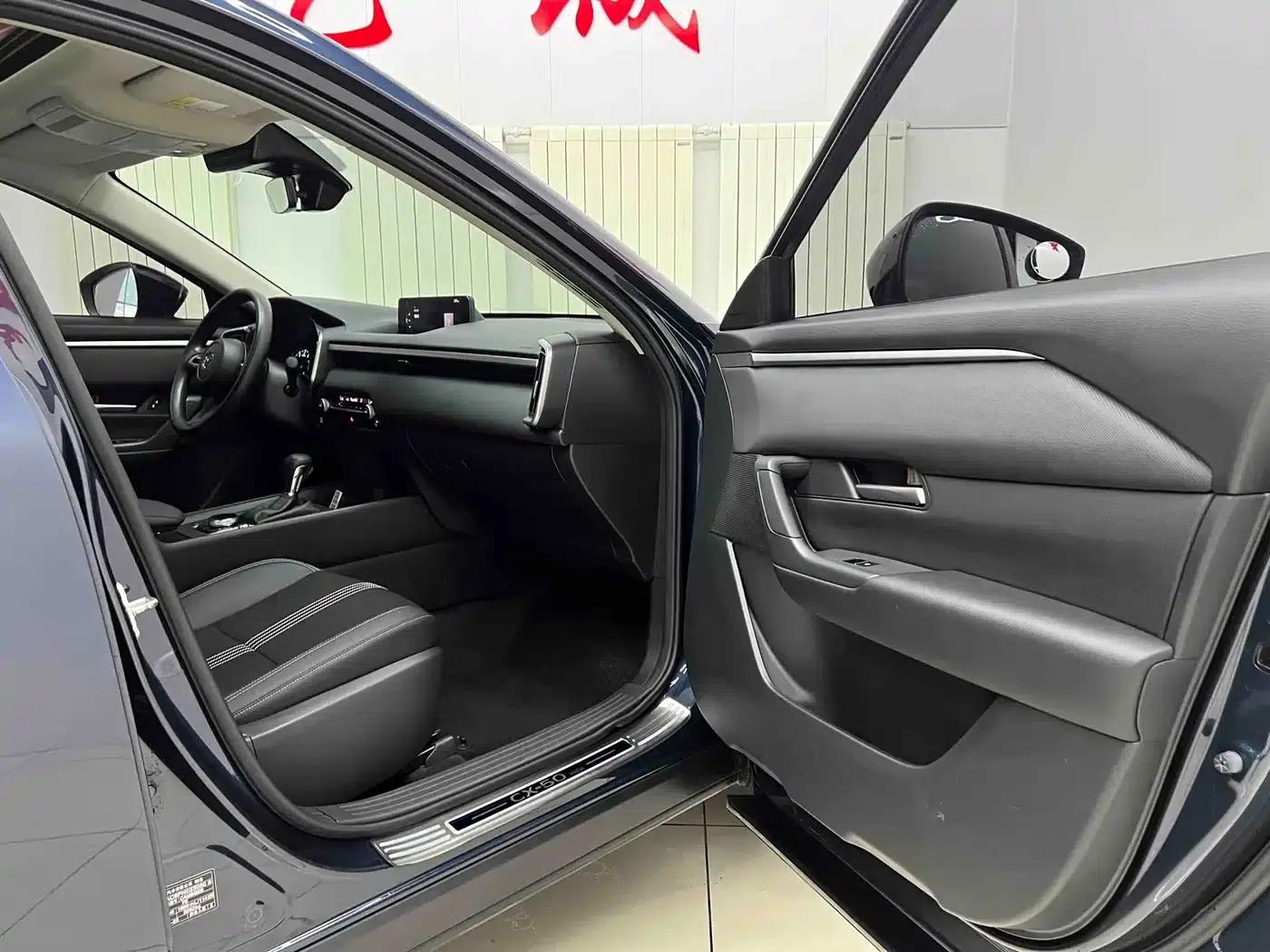 Mazda CX-50 Leading Edition 2023 2.0L — миниатюра 21