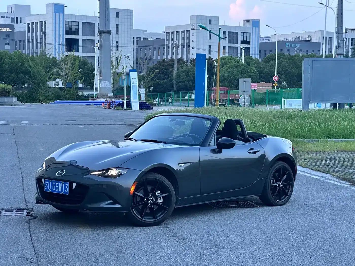 Mazda MX-5 2023 2.0L Manual — миниатюра 1