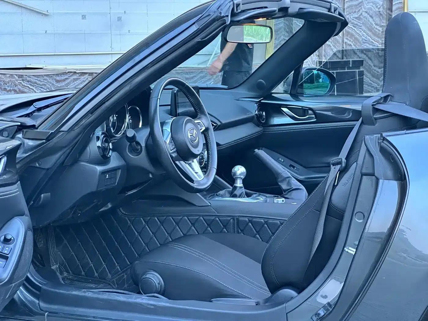 Mazda MX-5 2023 2.0L Manual — миниатюра 14