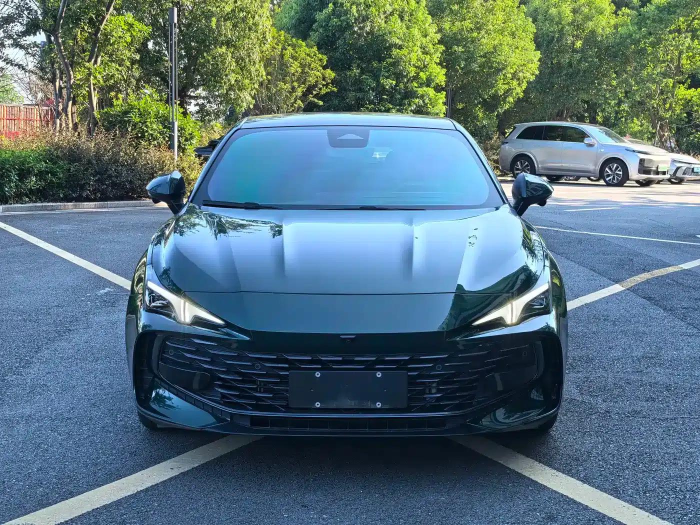 MG7 2025 2.0T Trophy+ Super Intelligent Driving Edition — миниатюра 1