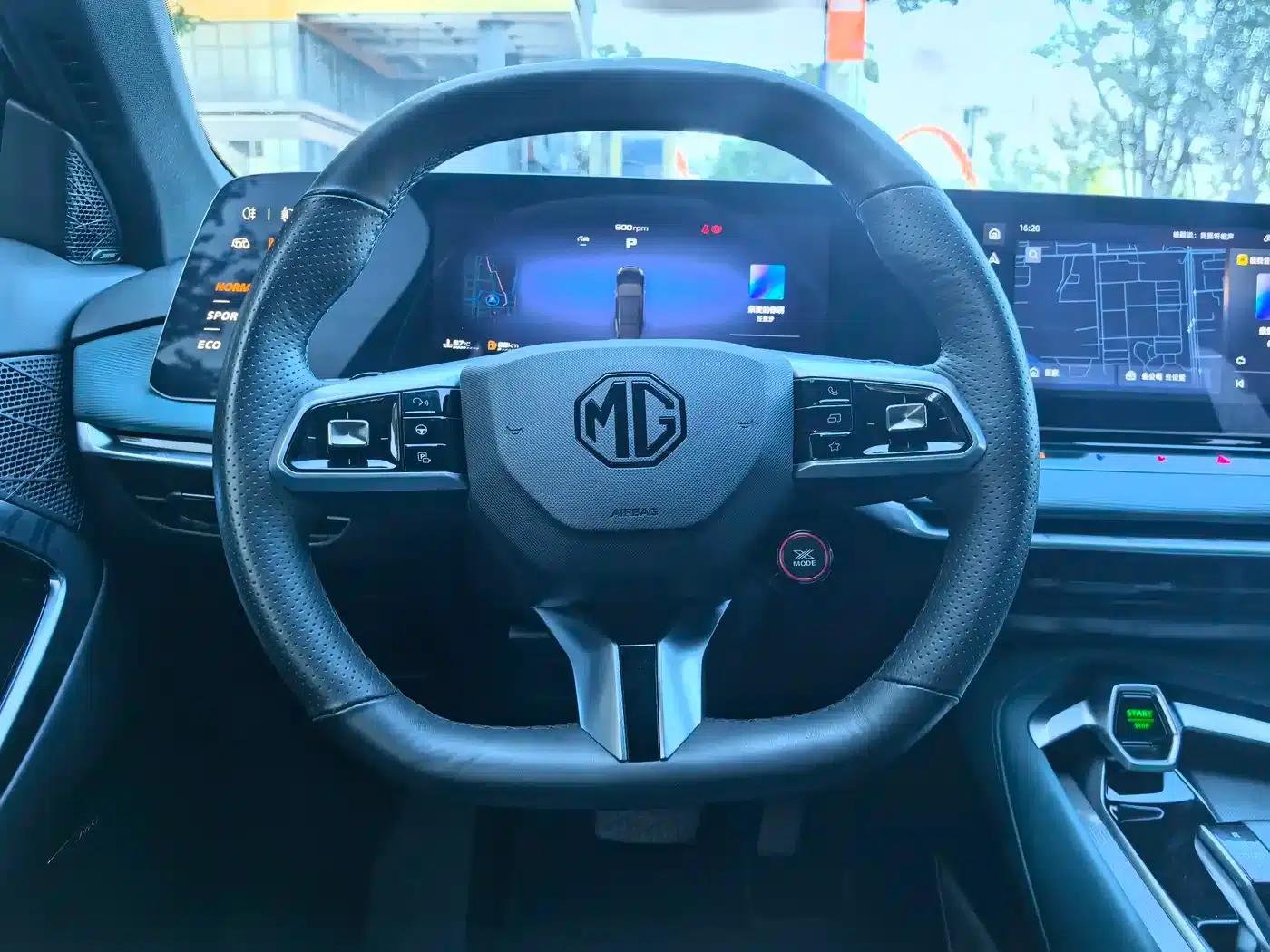 MG7 2025 2.0T Trophy+ Super Intelligent Driving Edition — миниатюра 9