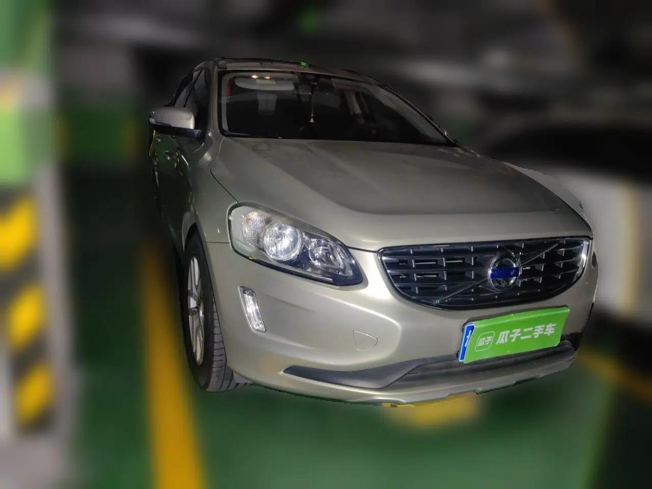 Volvo XC60 2017 T5 Smart Edition — миниатюра 3
