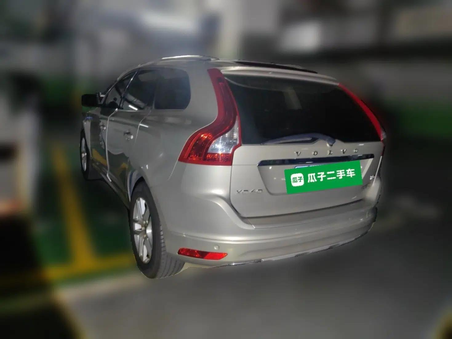 Volvo XC60 2017 T5 Smart Edition — миниатюра 4