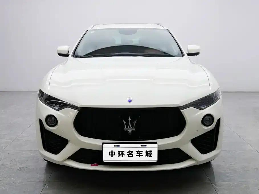 2016 Levante 3.0T Standard Edition — миниатюра 4
