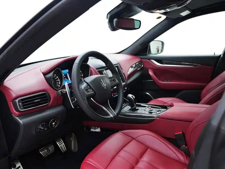 2016 Levante 3.0T Standard Edition — миниатюра 6