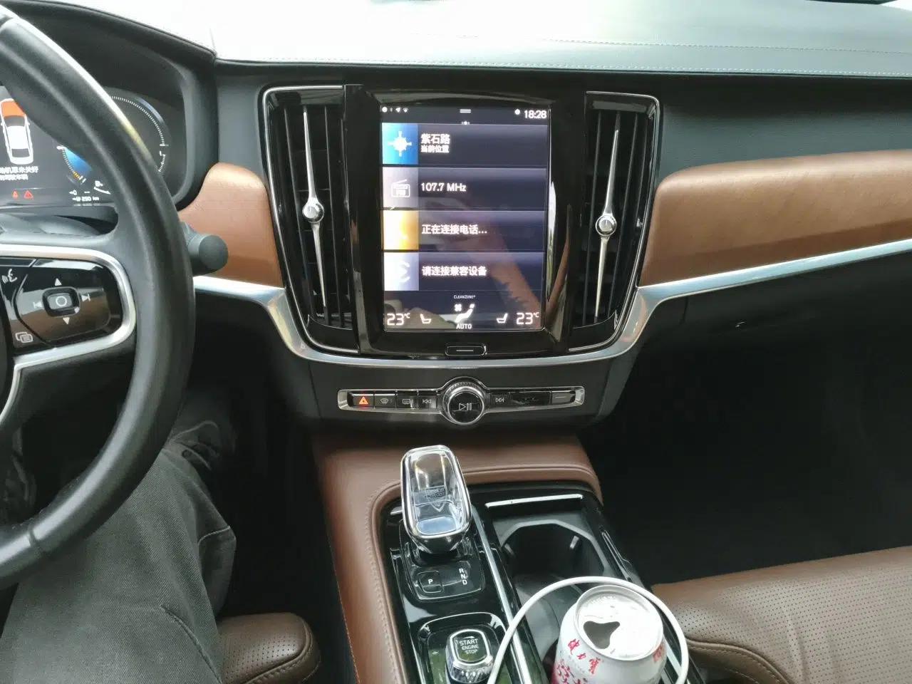 Volvo S90 New Energy 2020 T8 eDrive Hybrid Luxury Edition — миниатюра 13