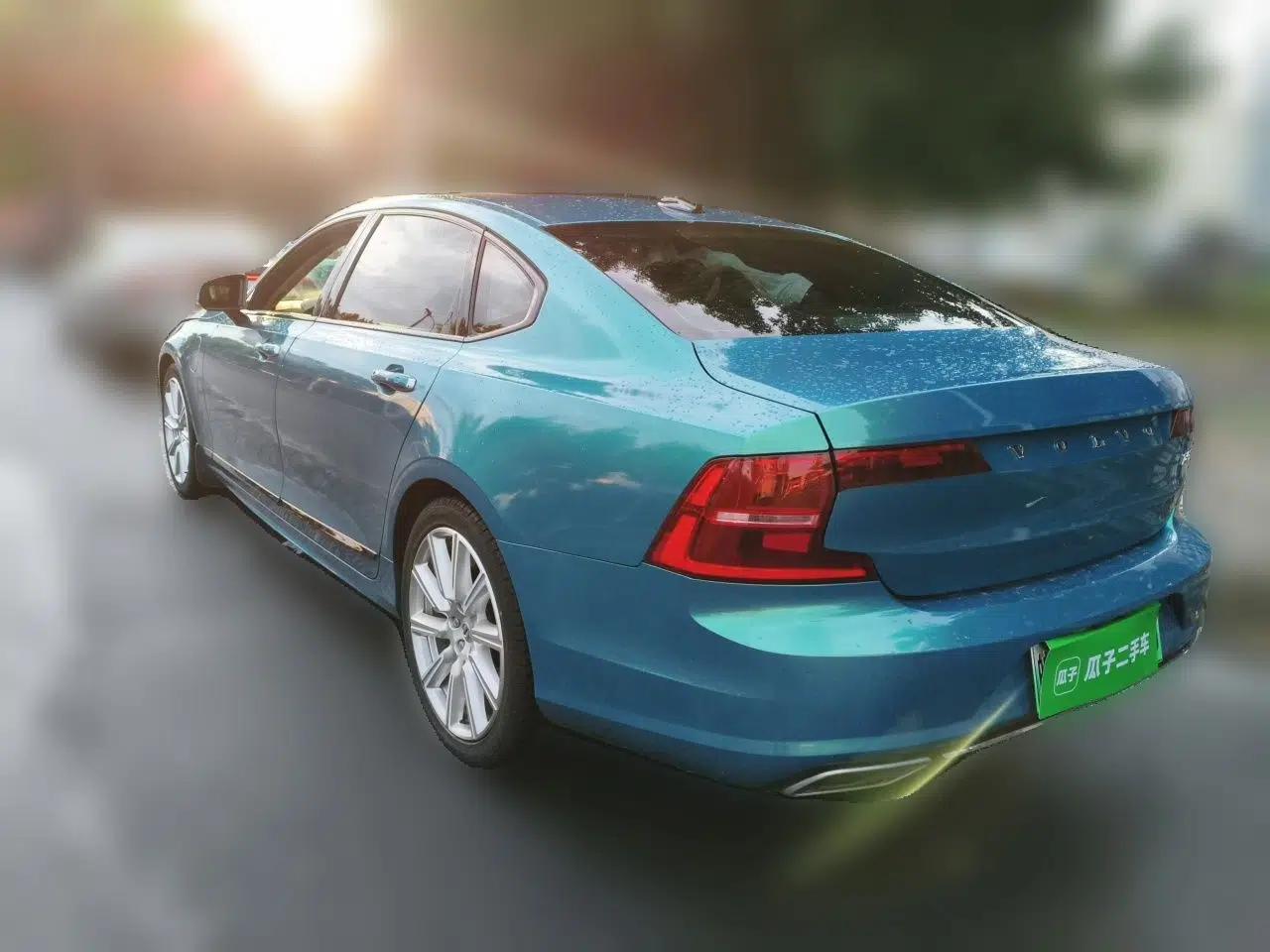 Volvo S90 New Energy 2020 T8 eDrive Hybrid Luxury Edition — миниатюра 4