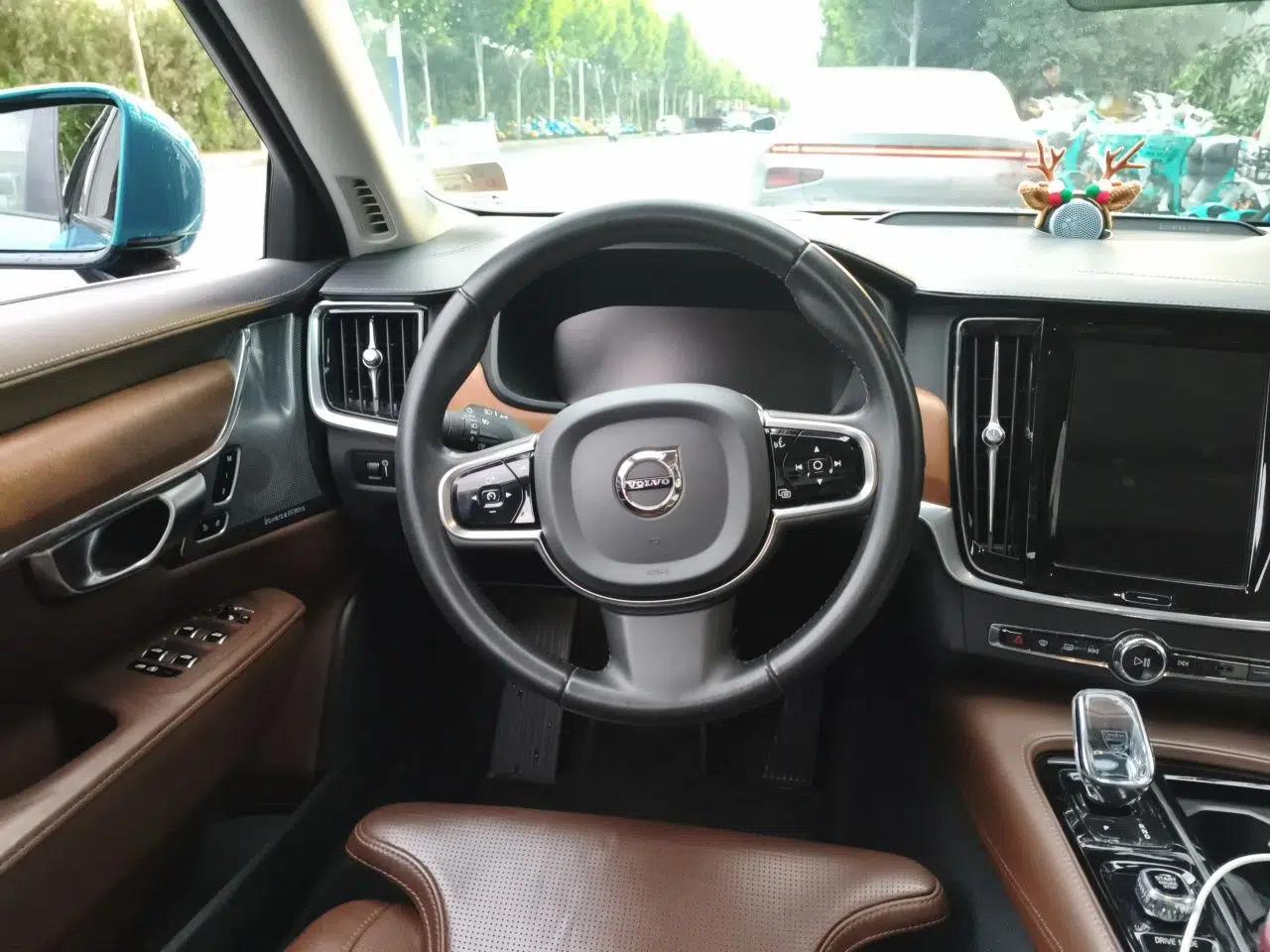 Volvo S90 New Energy 2020 T8 eDrive Hybrid Luxury Edition — миниатюра 10