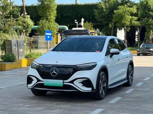 2024 Mercedes-Benz EQE SUV 500 4MATIC Pioneer Edition