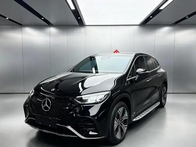 2024 Mercedes-Benz EQE SUV 500 4MATIC Pioneer Edition