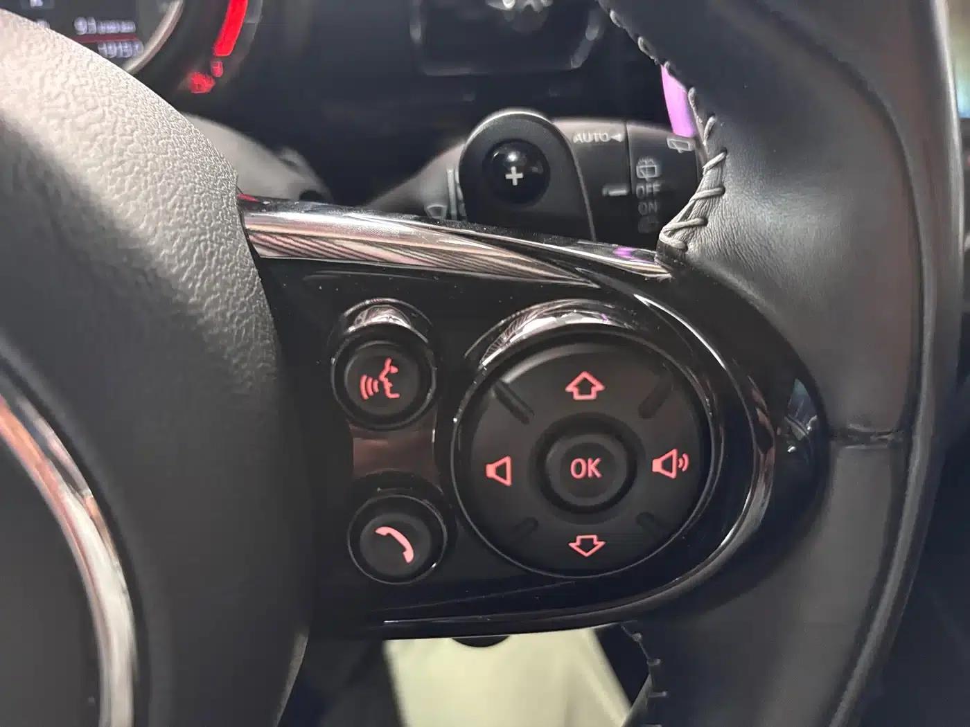 2018 MINI CLUBMAN 2.0T COOPER S Racer — миниатюра 24