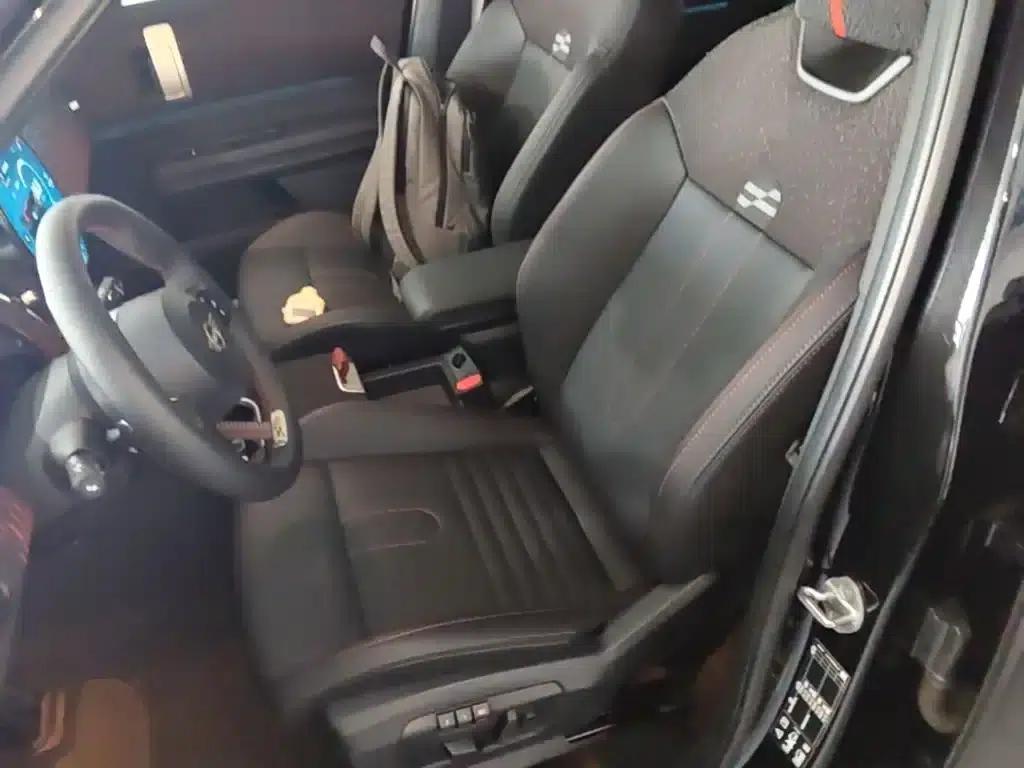 MINI JCW COUNTRYMAN 2024 2.0T JOHN COOPER WORKS — миниатюра 22