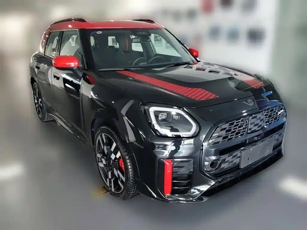 MINI JCW COUNTRYMAN 2024 2.0T JOHN COOPER WORKS — миниатюра 7