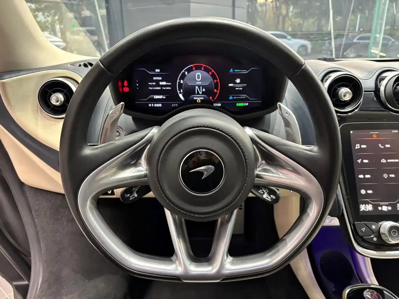 McLaren GT 2019 4.0T Standard Edition — миниатюра 4