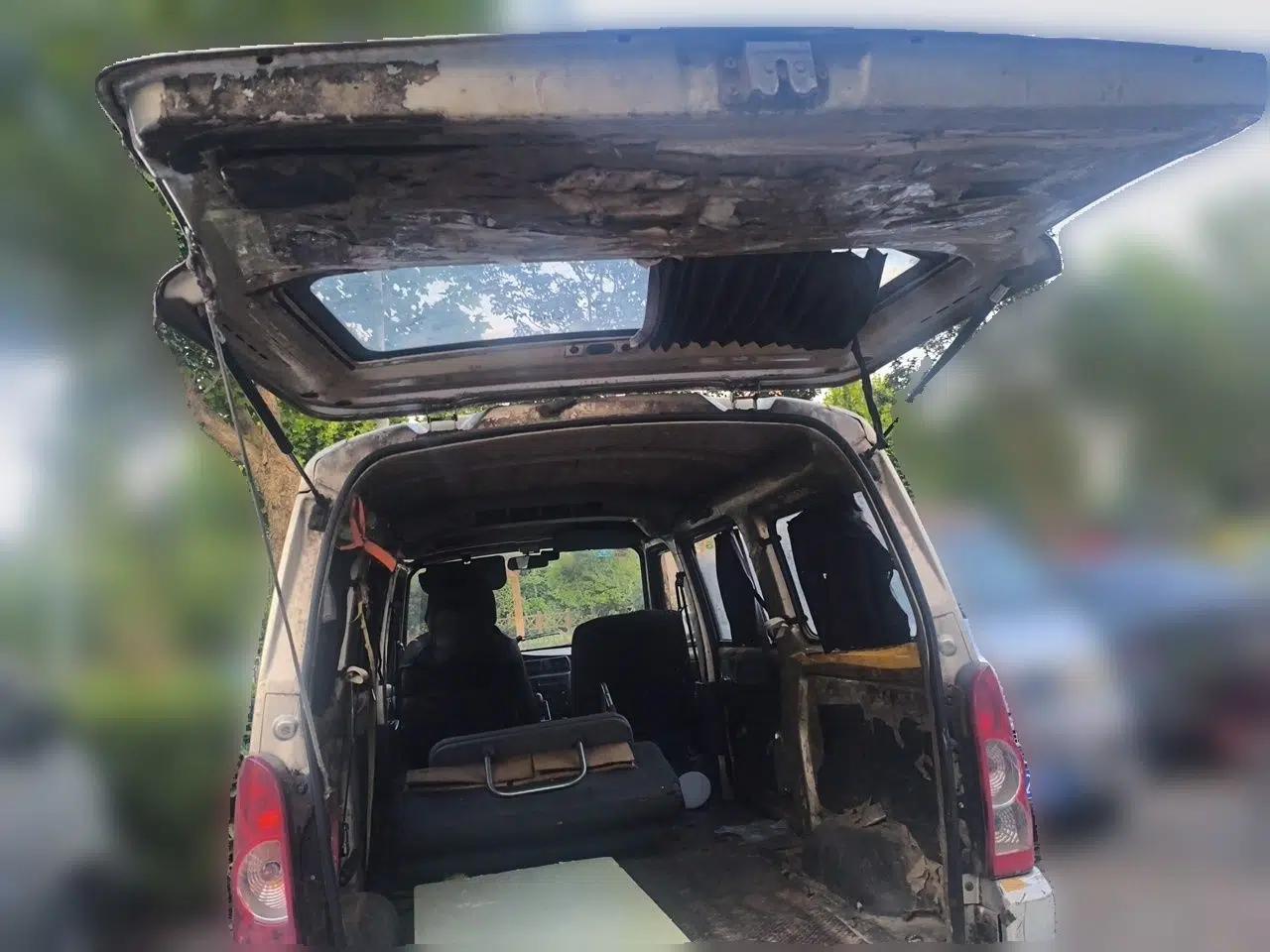 Wuling Rongguang 2011 1.2L Base Version — миниатюра 19