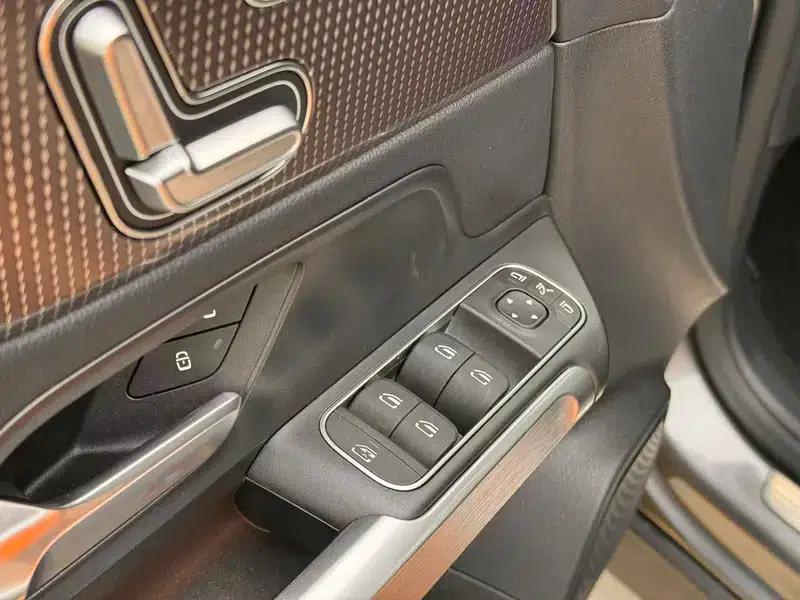 Mercedes-Benz EQB 2023 Facelift EQB 260 — миниатюра 19