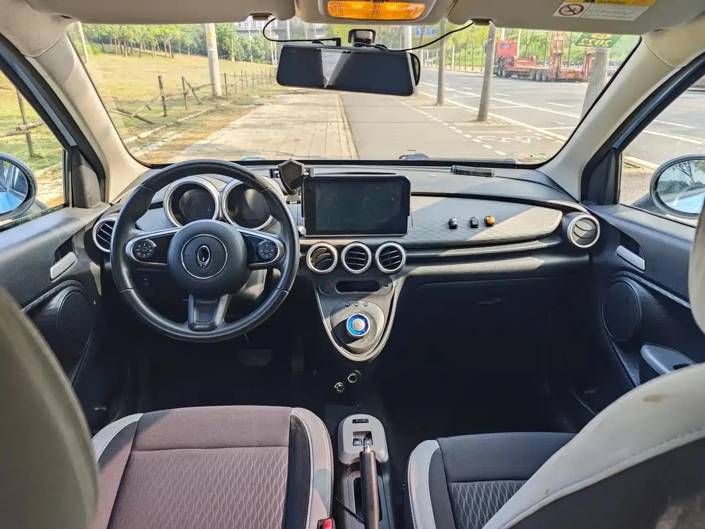 ORA Black Cat 2021 Model 301km Base Edition — миниатюра 4