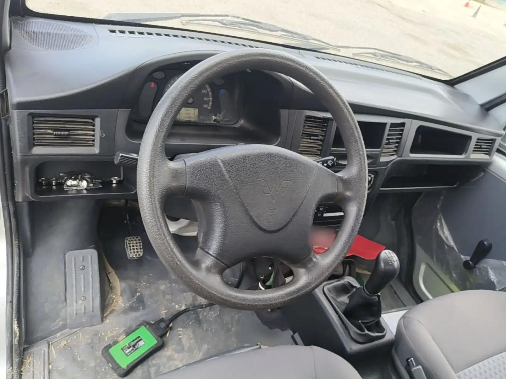 Wuling Zhiguang Small Truck 2020 1.2L Single Cab — миниатюра 13