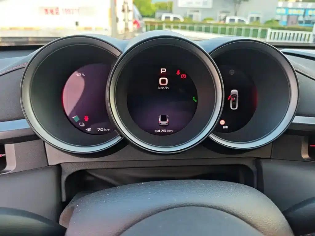 ORA Lightning Cat 2024 Dark Night Edition 555km Premium Edition — миниатюра 12