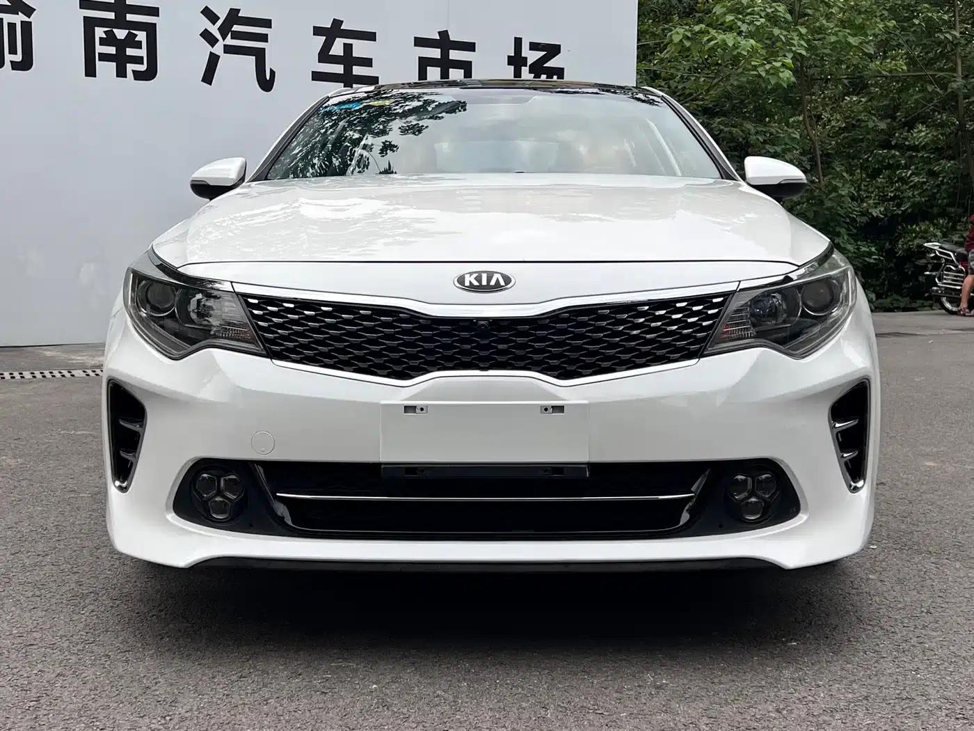 Kia K5 2016 1.6T Automatic LUX — миниатюра 2